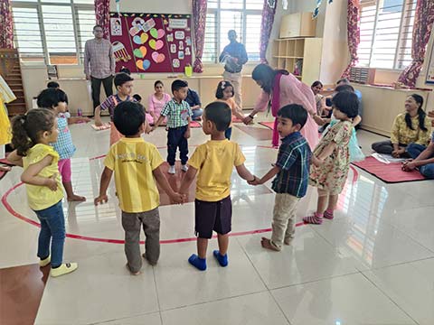 Montessori - First Day Of Beginners - 4