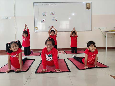 Montessori Yoga Day - 10