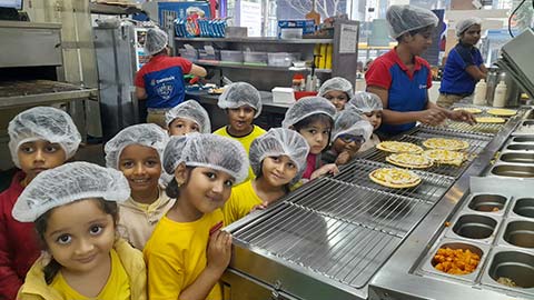 Montessori Fieldtrip to Dominos - 11