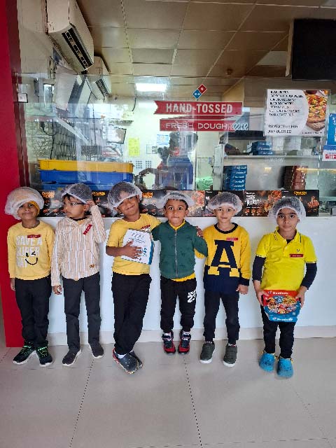 Montessori Fieldtrip to Dominos - 2