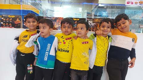 Montessori Fieldtrip to Dominos - 7