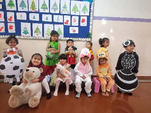 Montessori  Show-n-Tell 2024-2025 - 4