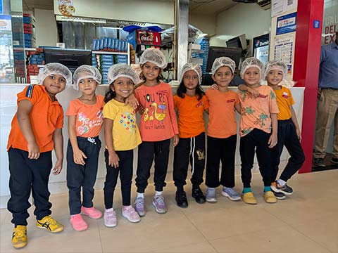 Montessori Fieldtrip to Dominos - 5