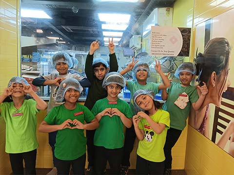 Montessori Fieldtrip to Dominos - 14