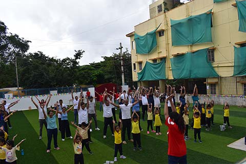 Move together Groove together - 13