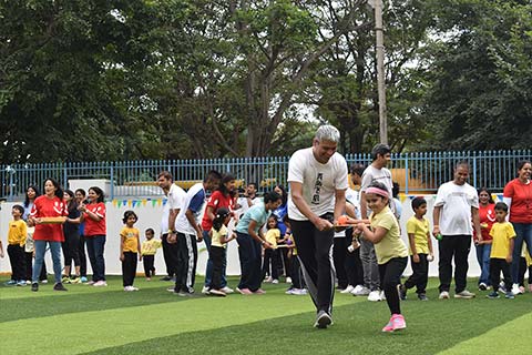 Move together Groove together - 5