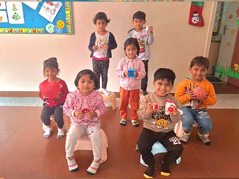 Show and Tell – Shapes 2025 - 10