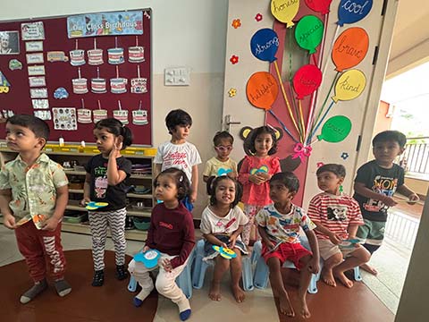 Montessori Beginners First Day - 15