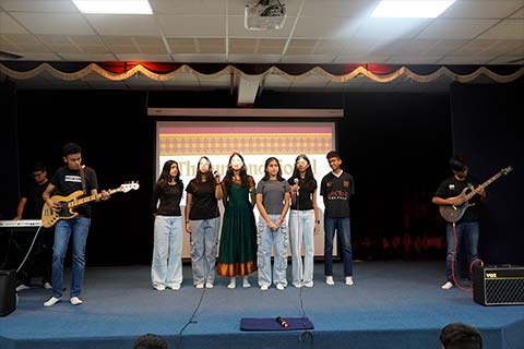 Grade 10A Assembly - 4